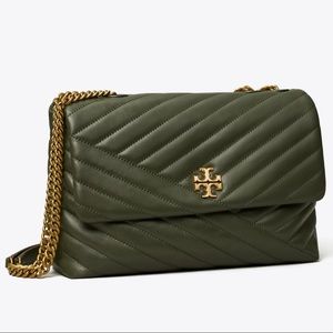 KIRA CHEVRON CONVERTIBLE SHOULDER BAG in Sycamore